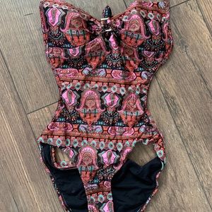 2 Chillies swimsuit! NWT- size 10
